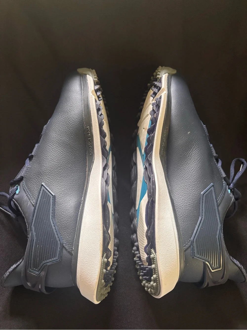 FootJoy Men’s Navy and Beige Athletic Golf Shoes size 12